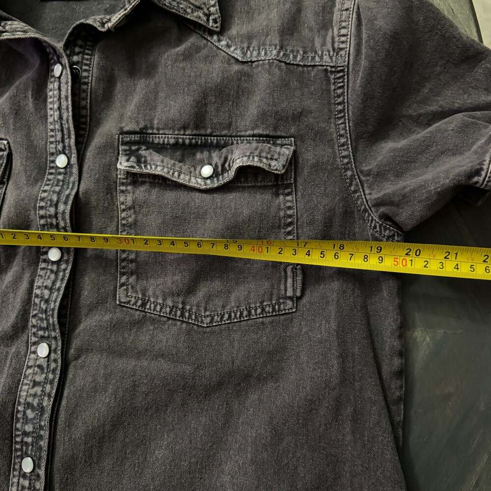 We The Free Short Sleeve Denim Button Down Size Small Black - Picture 4 of 5